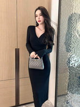 Long Sleeves Midi Wrapped Ribbed Dress S / Black